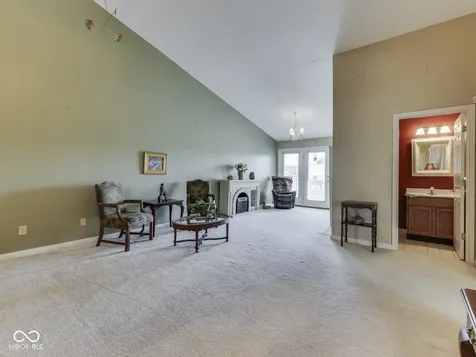 2055 Pelican Drive Franklin IN 46131