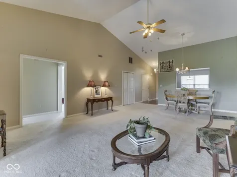 2055 Pelican Drive Franklin IN 46131