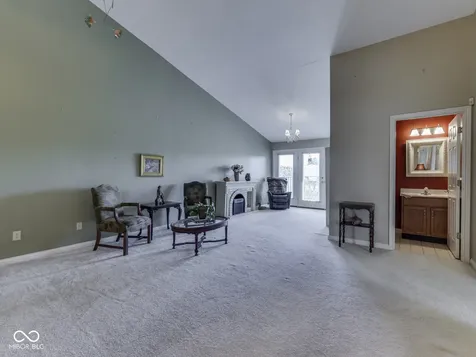 2055 Pelican Drive Franklin IN 46131