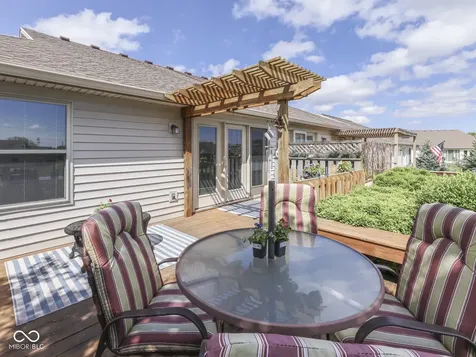 2055 Pelican Drive Franklin IN 46131