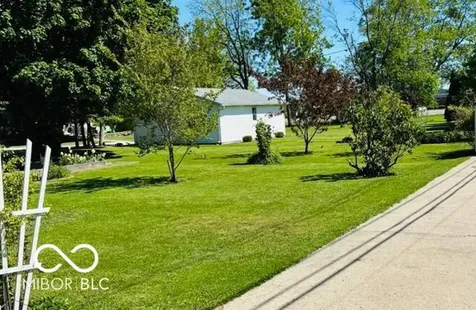 1403 Madison Road Elwood IN 46036