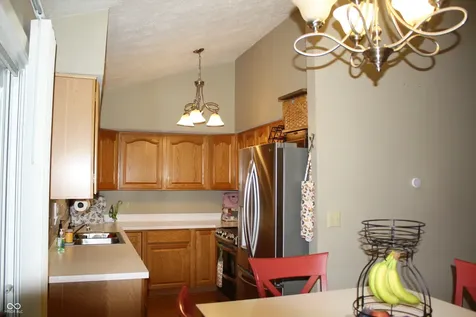 8437 Lockwood Lane Indianapolis IN 46217