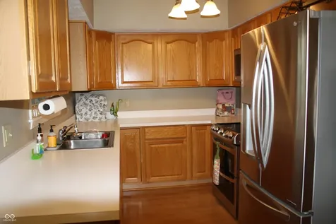 8437 Lockwood Lane Indianapolis IN 46217