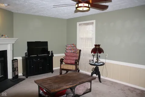 8437 Lockwood Lane Indianapolis IN 46217