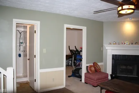 8437 Lockwood Lane Indianapolis IN 46217