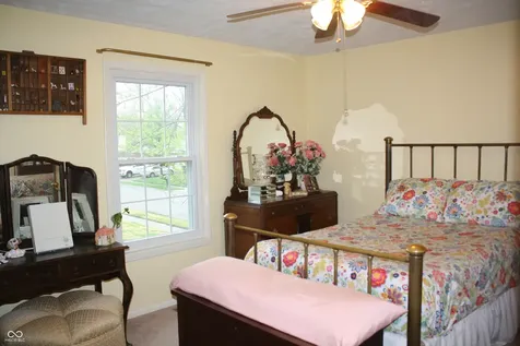 8437 Lockwood Lane Indianapolis IN 46217