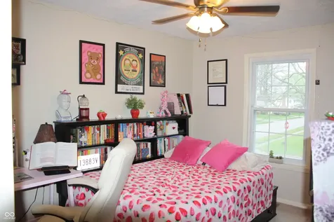 8437 Lockwood Lane Indianapolis IN 46217