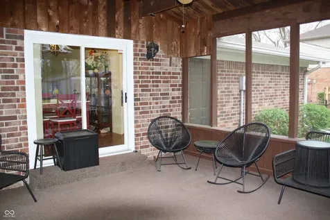 8437 Lockwood Lane Indianapolis IN 46217