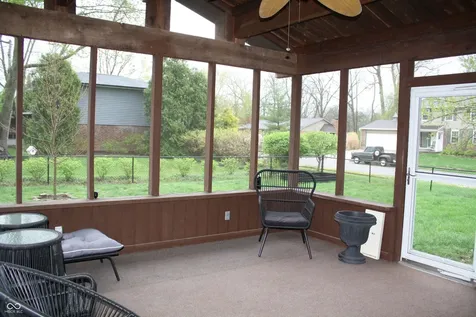 8437 Lockwood Lane Indianapolis IN 46217