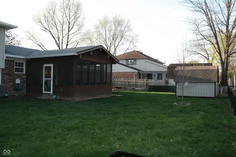8437 Lockwood Lane Indianapolis IN 46217
