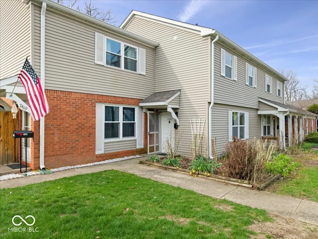 7467 Woodshire Place Indianapolis IN 46217