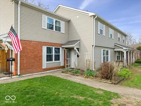 7467 Woodshire Place Indianapolis IN 46217