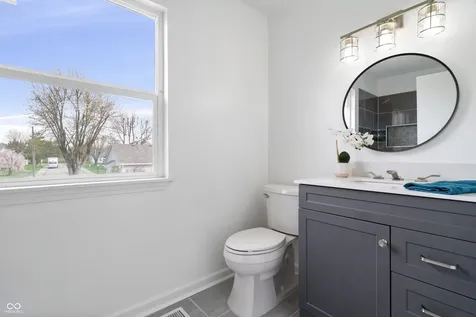 7467 Woodshire Place Indianapolis IN 46217