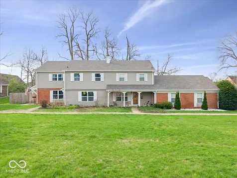 7467 Woodshire Place Indianapolis IN 46217