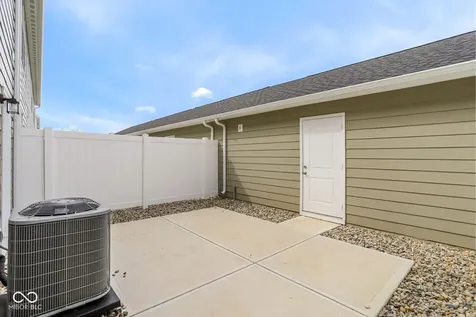 3947 Sandpiper Way Brownsburg IN 46112