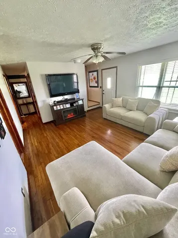 8989 S County Road 825 W Reelsville IN 46171