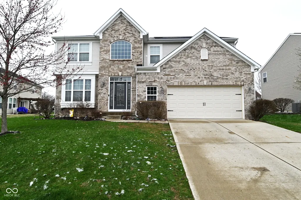 712 Settlers Walk Brownsburg IN 46112