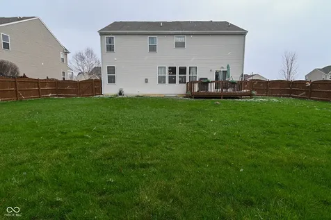 712 Settlers Walk Brownsburg IN 46112