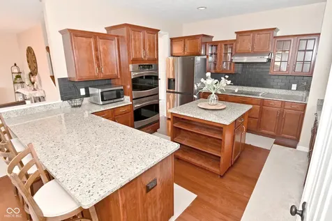 712 Settlers Walk Brownsburg IN 46112