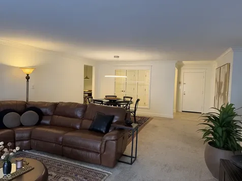 8690 Jaffa Court West Drive Indianapolis IN 46260