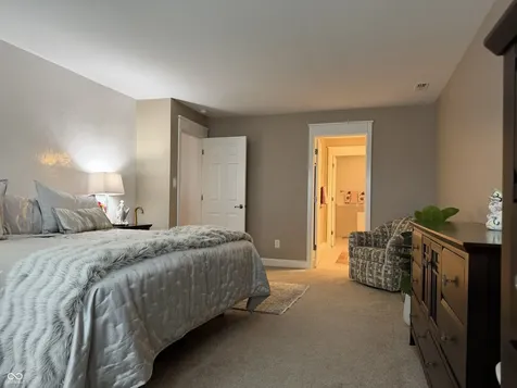 8690 Jaffa Court West Drive Indianapolis IN 46260