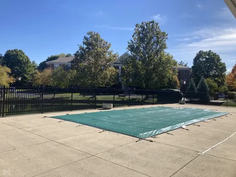 8690 Jaffa Court West Drive Indianapolis IN 46260