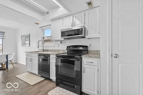 4059 Eagle Cove West Drive Indianapolis IN 46254