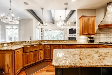 10470 Roxley Bend Carmel IN 46032