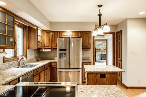 1909 Dakota Drive Noblesville IN 46062