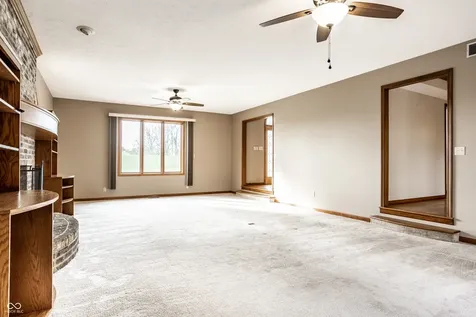 1909 Dakota Drive Noblesville IN 46062