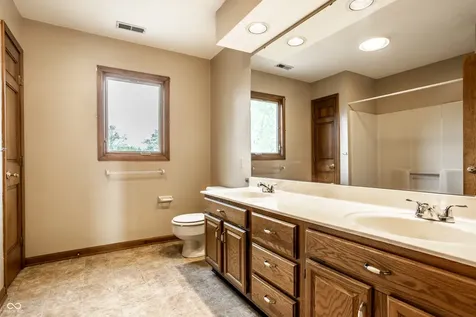 1909 Dakota Drive Noblesville IN 46062