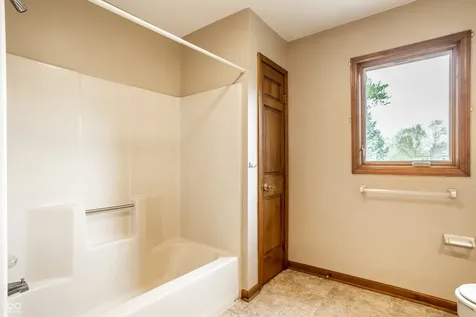 1909 Dakota Drive Noblesville IN 46062