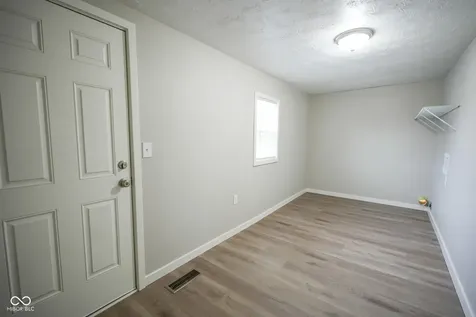 734 W 2nd Street Anderson IN 46016