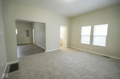 734 W 2nd Street Anderson IN 46016