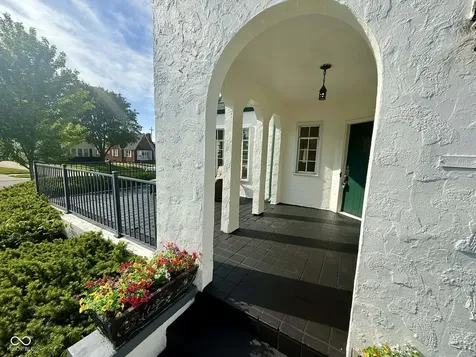 734 W 5th Street Seymour IN 47274