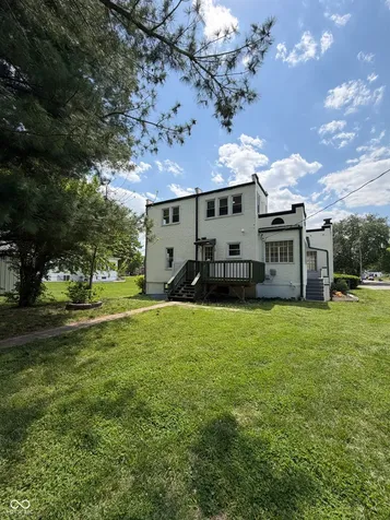 734 W 5th Street Seymour IN 47274
