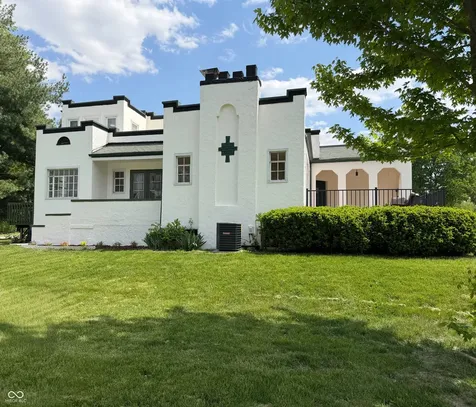 734 W 5th Street Seymour IN 47274