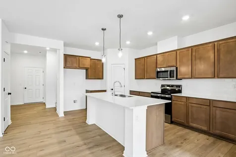 5768 Arcade Boulevard Mccordsville IN 46055