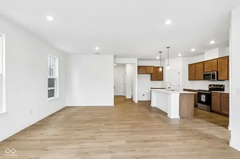 5768 Arcade Boulevard Mccordsville IN 46055