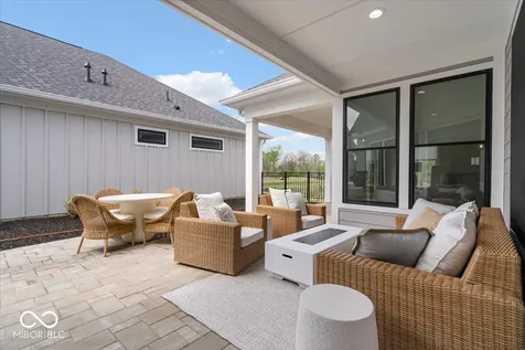 7056 Yosemite Drive Zionsville IN 46077