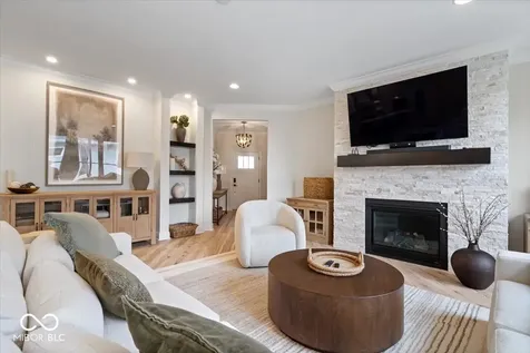 7056 Yosemite Drive Zionsville IN 46077