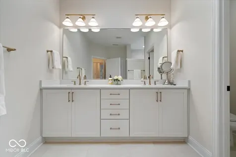 7056 Yosemite Drive Zionsville IN 46077