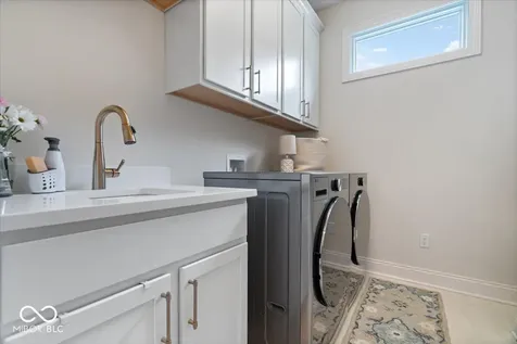 7056 Yosemite Drive Zionsville IN 46077