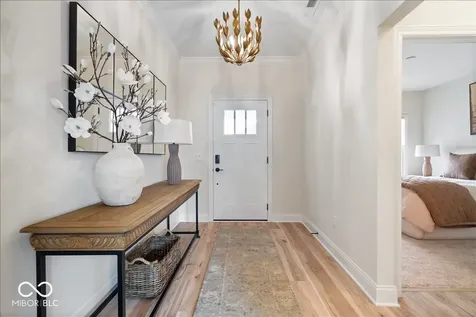 7056 Yosemite Drive Zionsville IN 46077