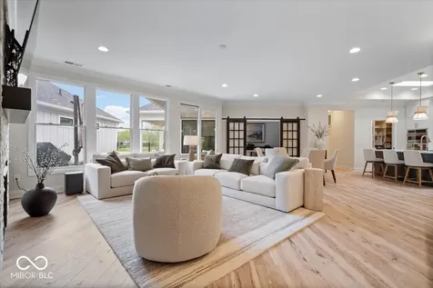 7056 Yosemite Drive Zionsville IN 46077
