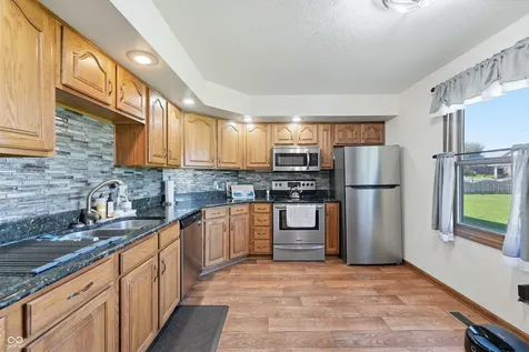 8749 Carriage Lane Pendleton IN 46064