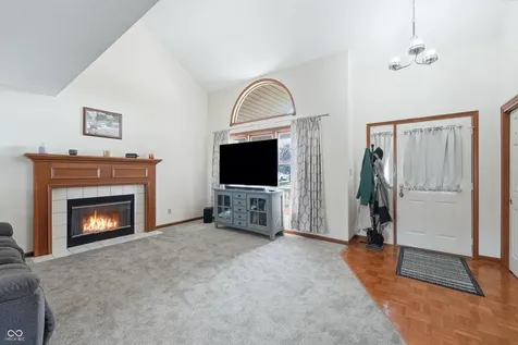 8749 Carriage Lane Pendleton IN 46064