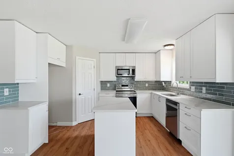 13089 Sinclair Place Fishers IN 46038