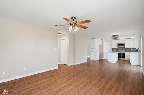 13089 Sinclair Place Fishers IN 46038