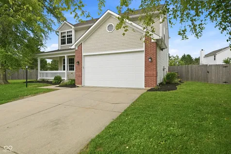 13089 Sinclair Place Fishers IN 46038
